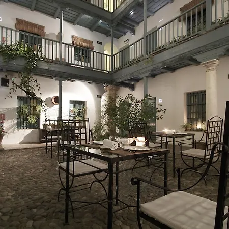 Hotel Hospes Casas Del Rey De Baeza 4*